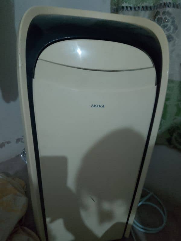 Akira portable air conditioner very clean condition 3