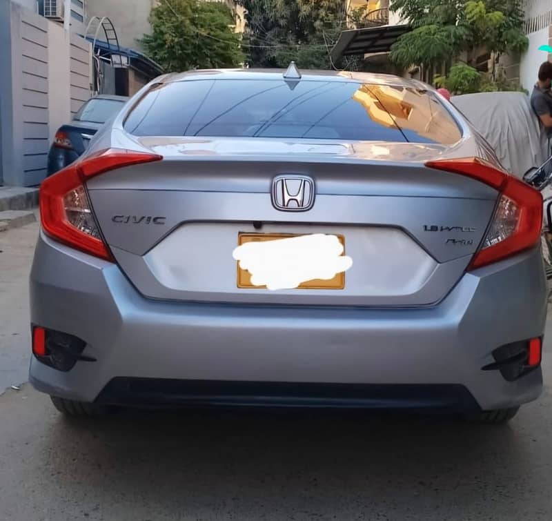 Honda Civic Oriel 2017 4