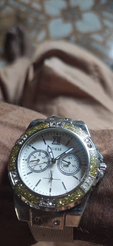 Guess orgnial chronograph watch 0