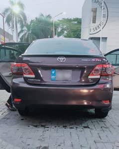 Toyota Corolla Altis 2012