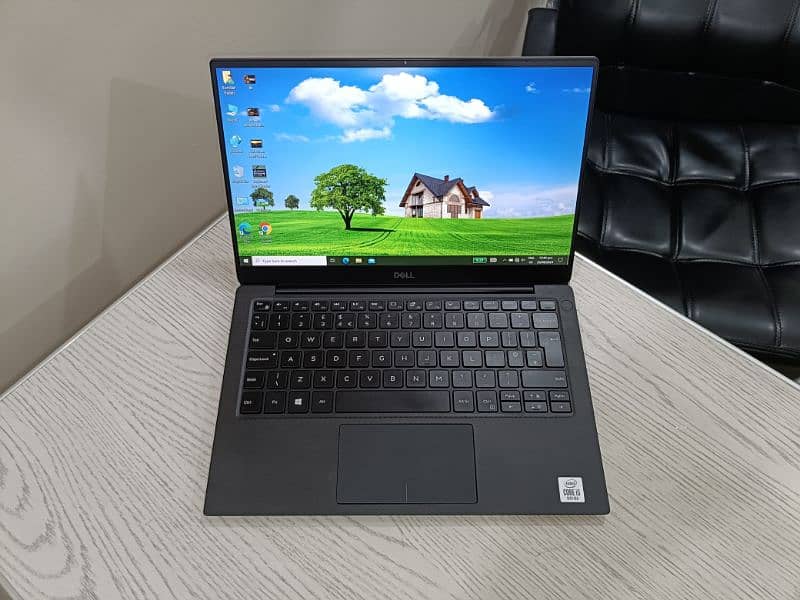 Dell xps 13 9370 core i5 10th gen quadcore 13.3 inch 1080p bezelless 1