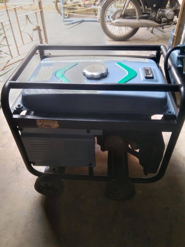 jasco 2.5 kv generator for sale as new condition 2