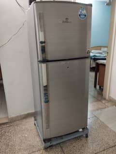 Dawlance 2 door fridge condition used