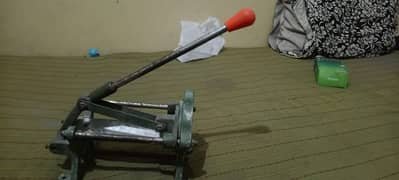 potato cutting machine