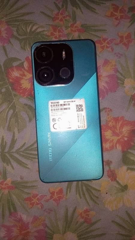 Tecno spark go 7/64 0