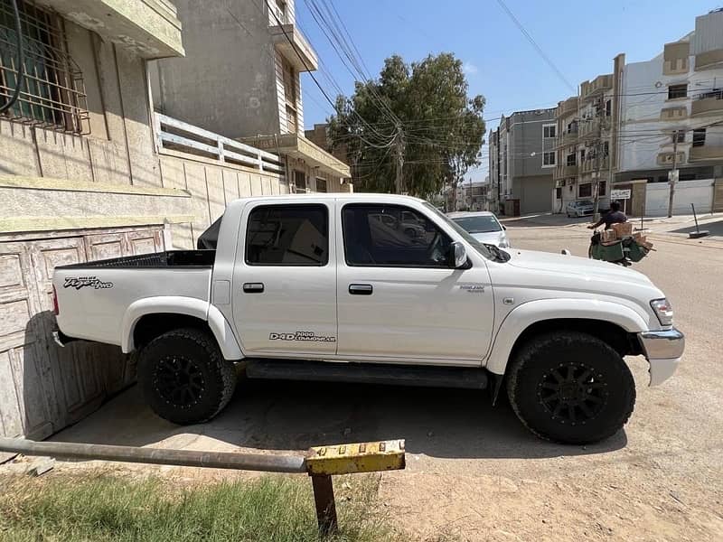 Toyota Hilux 1993 Oldie Goldie 1