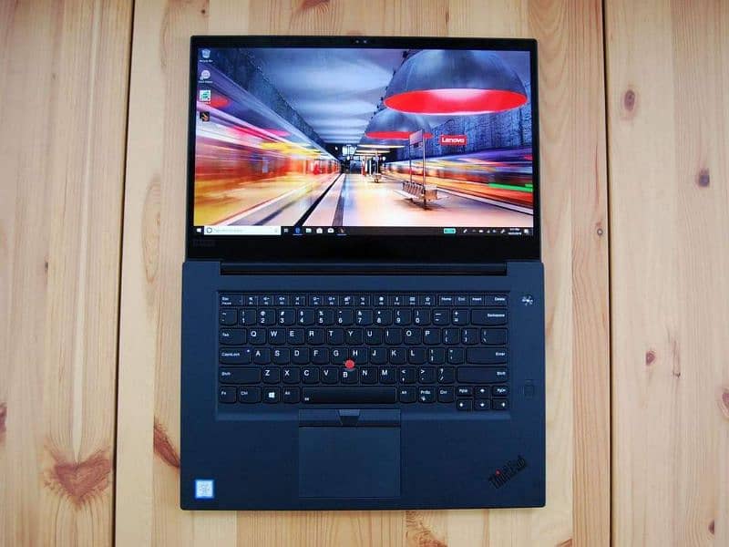 Lenovo ThinkPad P1 (Gen 2) XEON-2276M 1