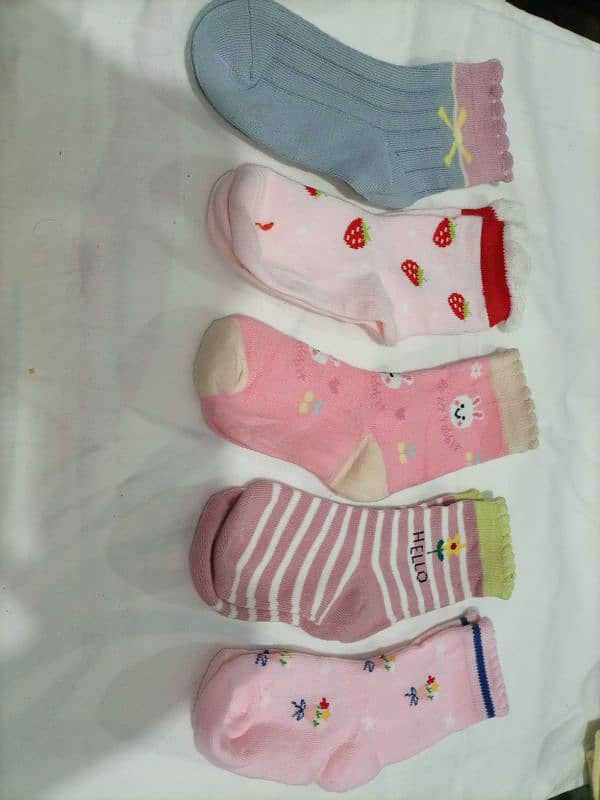 brended new imported socks stock available 3