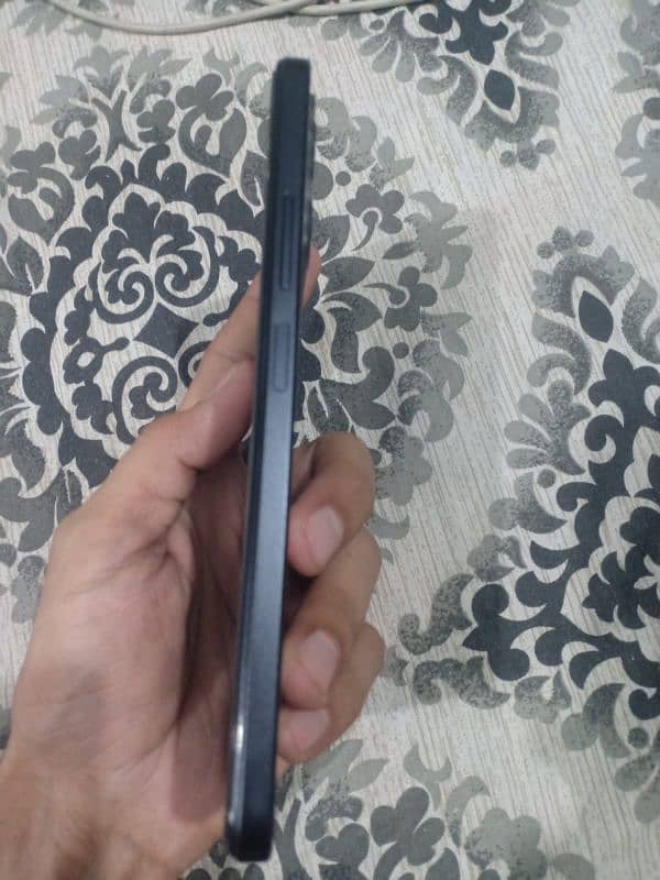 Redmi Note 12 In Excellent Condition Only 2 months Use 3