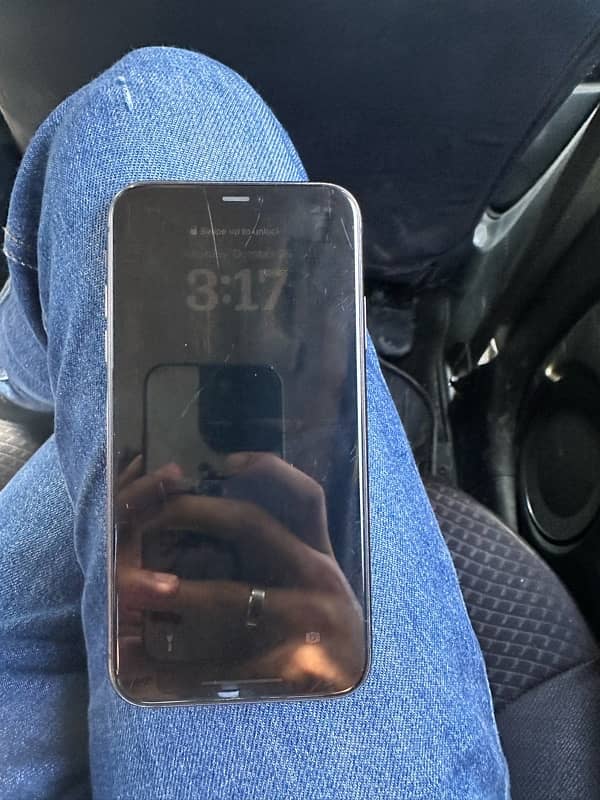 IPHONE 11 64GB 1