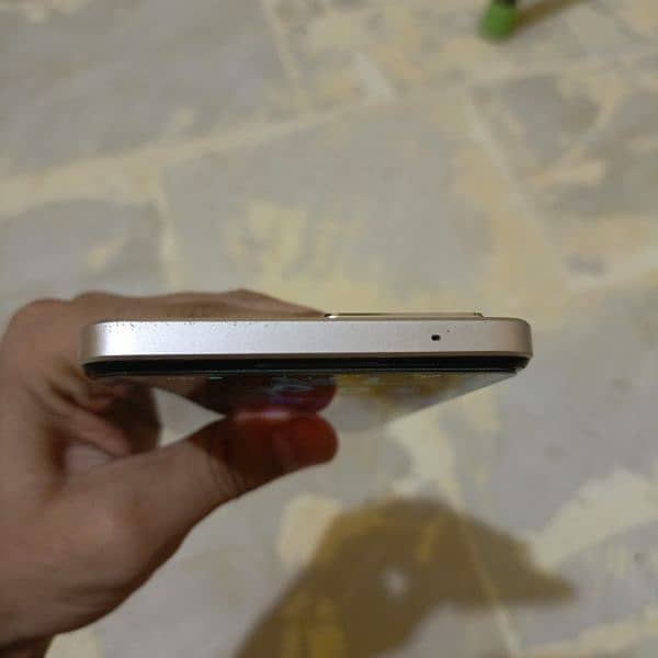 oppo F21 pro condition 10/10 4