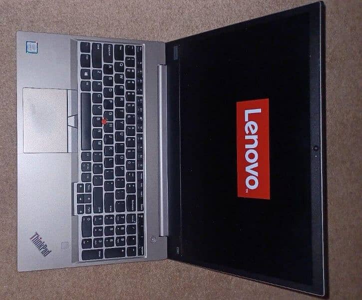 Lenovo  ThinkPad E590*  / tough Quadcore Ultrabook 1