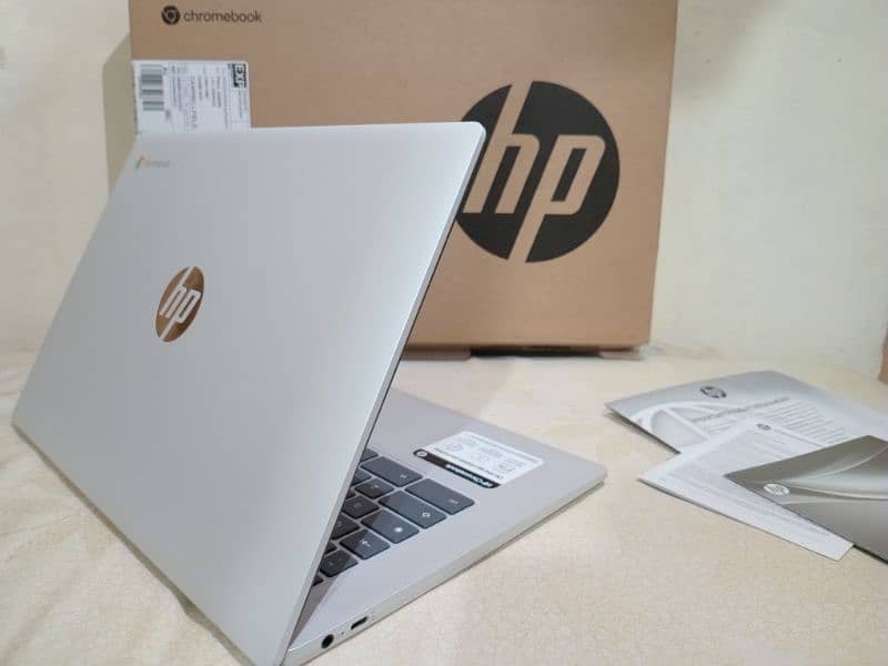 Hp Chromebook(4/64GB],Touch screen,10 years Software &Security updates 5