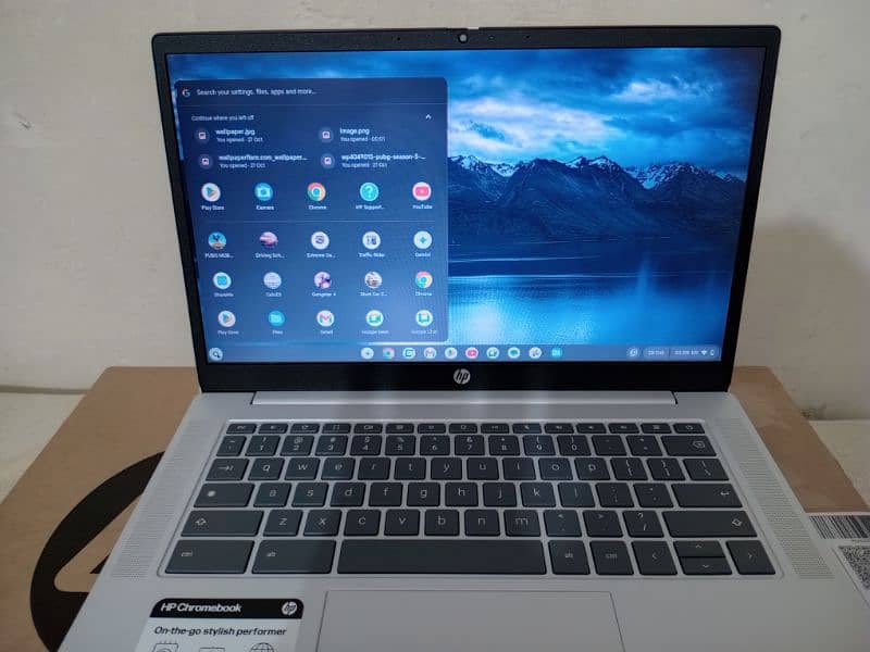 Hp Chromebook(4/64GB],Touch screen,10 years Software &Security updates 15