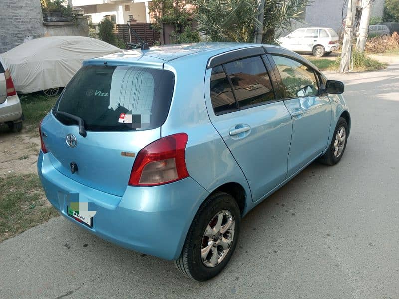 Toyota Vitz 2006 3