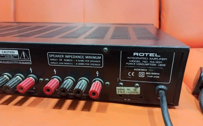 ROTEL RA-931 STEREO INTEGRATED AMPLIFIER. 220 VOLTS. 3