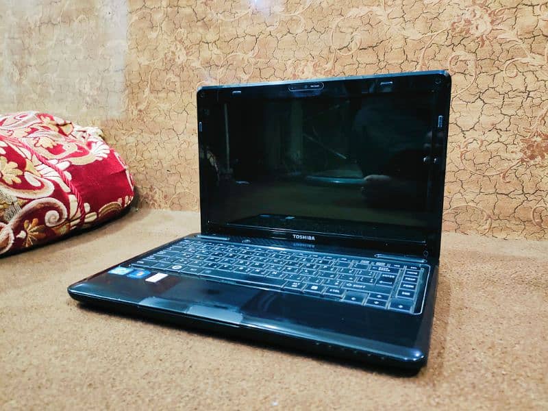 TOSHIBA Satellite Pro | Core i5 | 0332-6155403 7