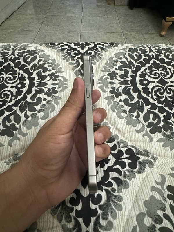 iphone 15 pro max hk pta approved 4