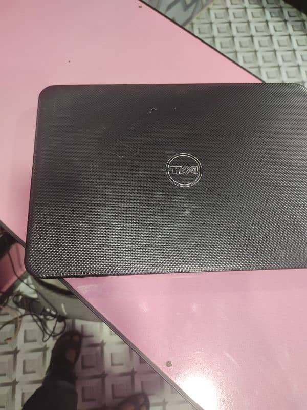 Dell Inspiron 15 3521 Laptop 15.6" Intel i3 3rd Gen 9