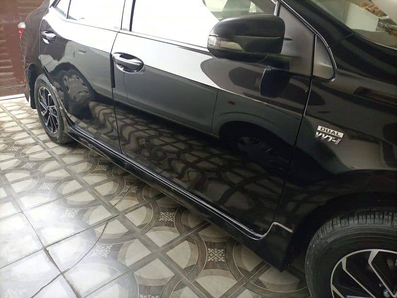 Toyota Altis Grande 2016 9