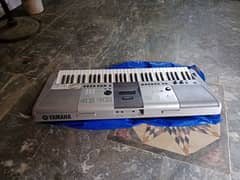 YAMAHA PSR E 413 PIANO