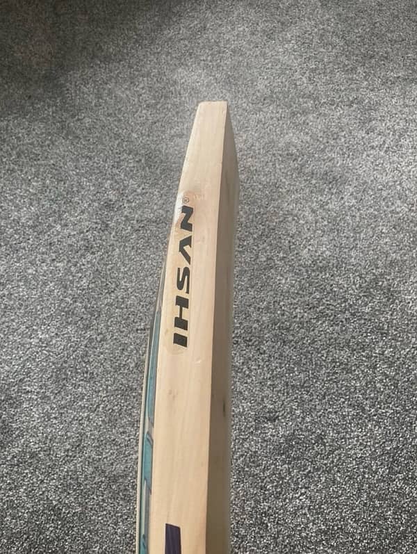 Ishan Rage 222 Cricket Bat Urgent Sale 2