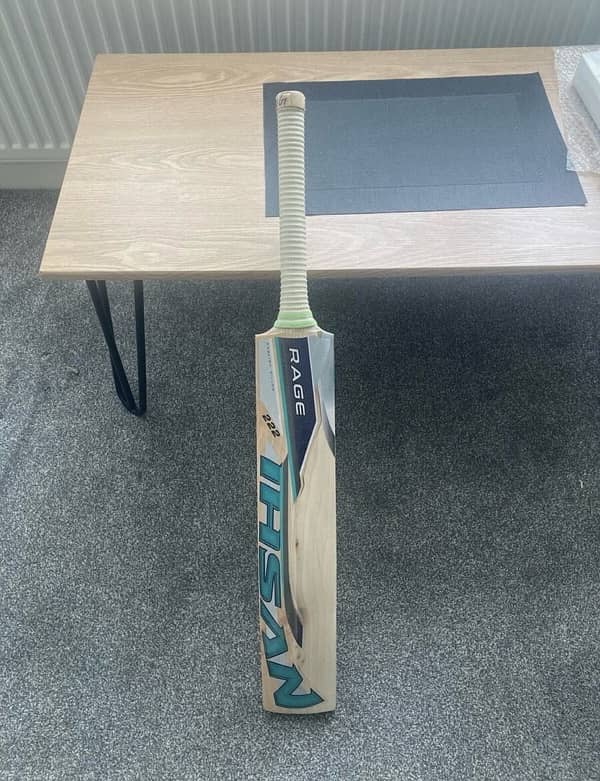 Ishan Rage 222 Cricket Bat Urgent Sale 5