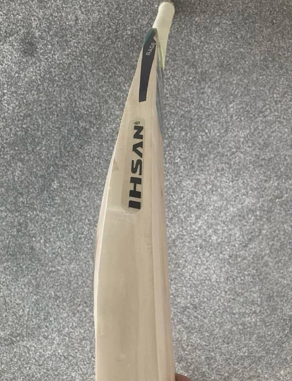 Ishan Rage 222 Cricket Bat Urgent Sale 6