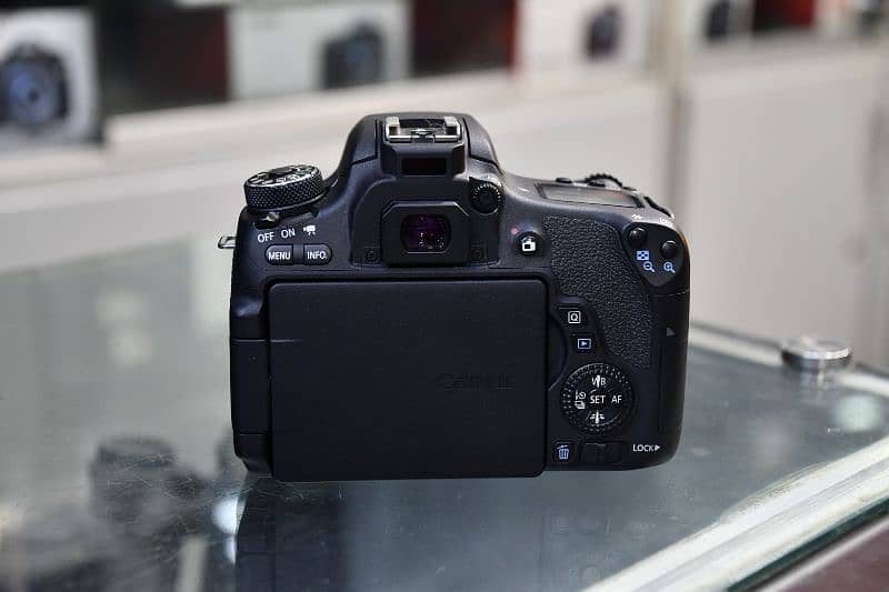 Canon 760D 18-55 STM mint condition 1