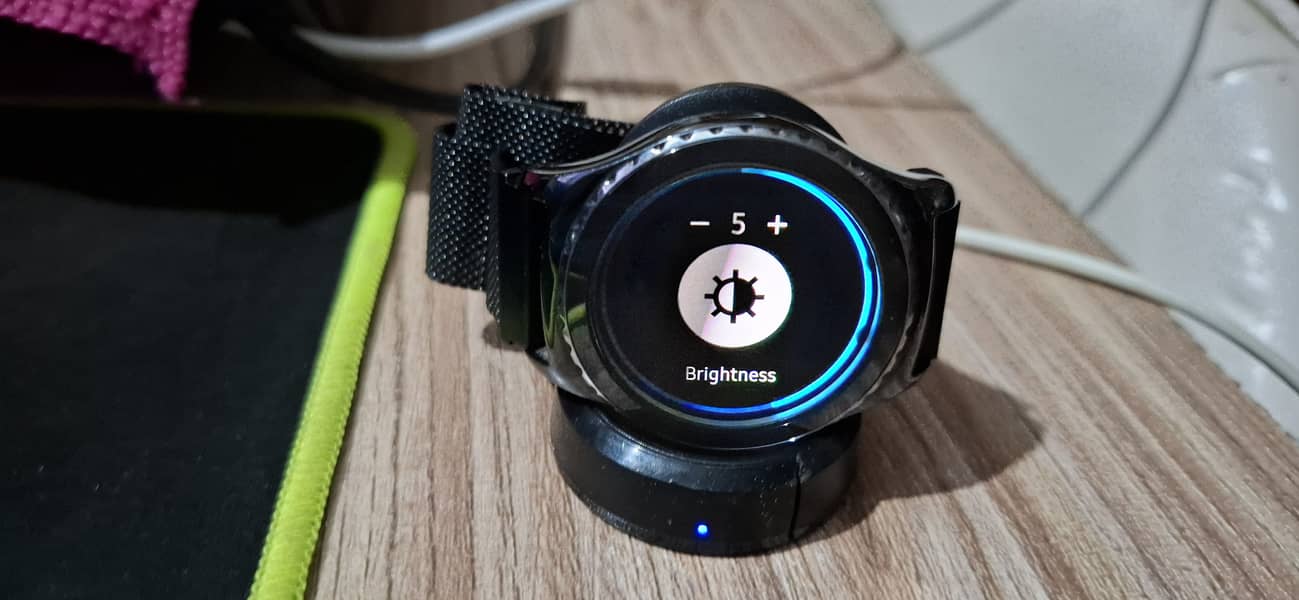 Samsung Gear s2 classic 11