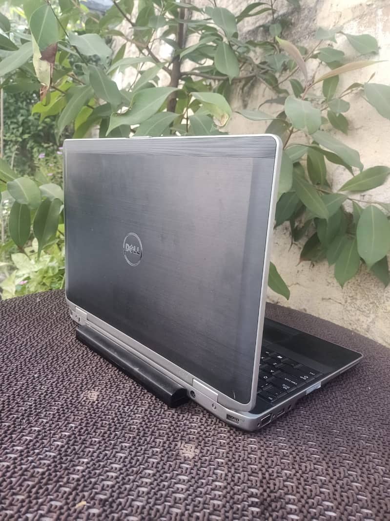 Dell i5 3rd | 1 gb Nvidia GPU | Workstation | E6530 8