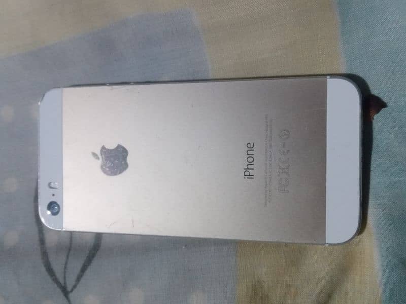 [iphone 5s )is number par call kare 03009696677 2