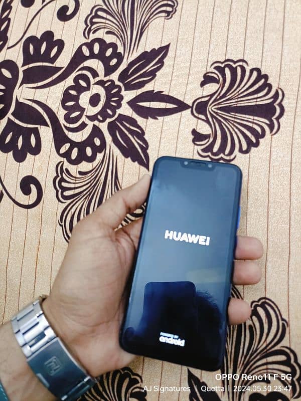 Huawei P20 Lite 4/128 Official PTA Approved 1