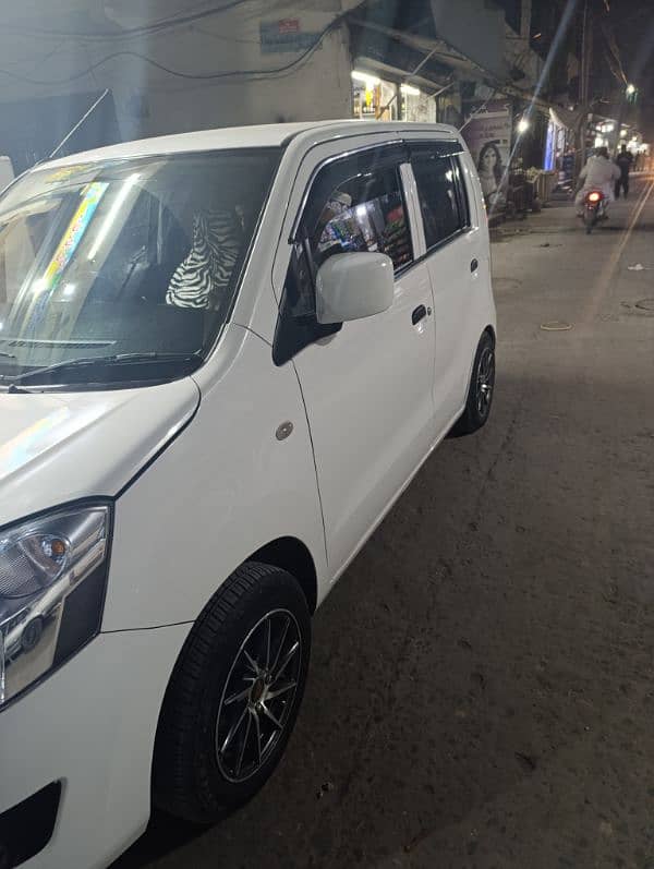 suzuki wagon R 2018 EXELLENT CONDITION 3