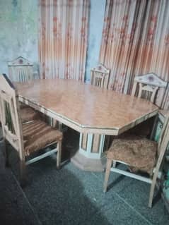 good condition,6 chair deco paint dining table