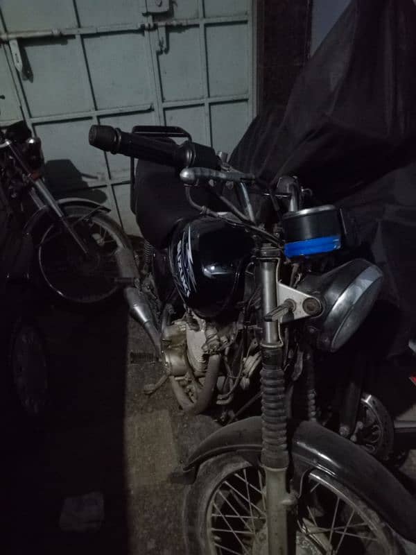 Suzuki GS 150 SE totol oregnal seld urgent sell 0