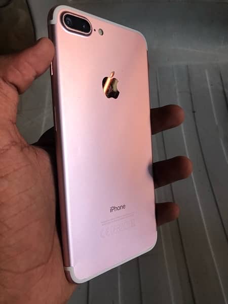 iphone 7plus 128GB approved rose gold 4