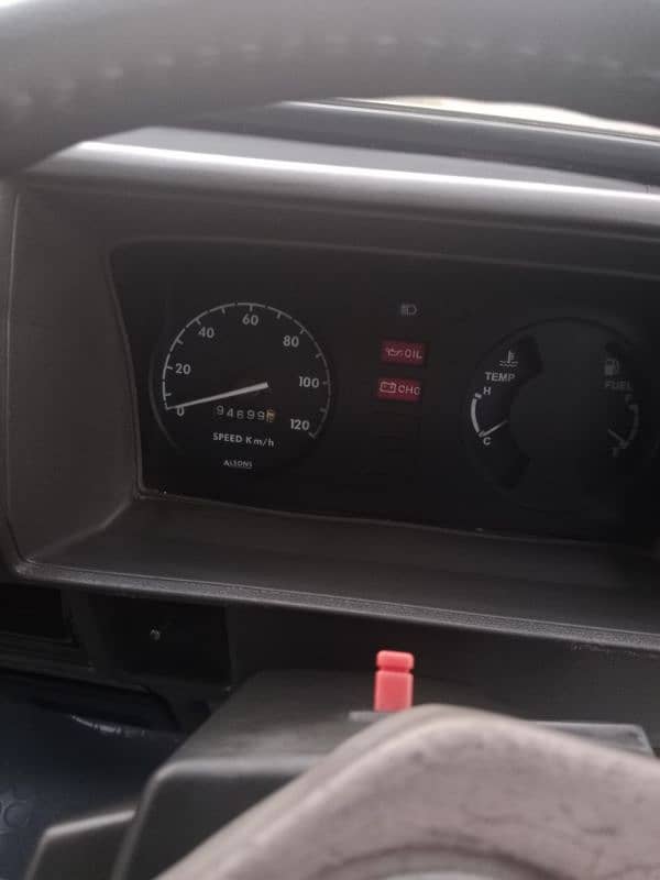 Suzuki Bolan 2010 urgent for sale 11