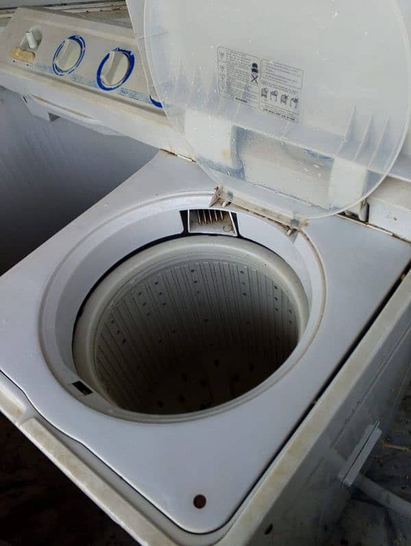 washing machine with drier 1