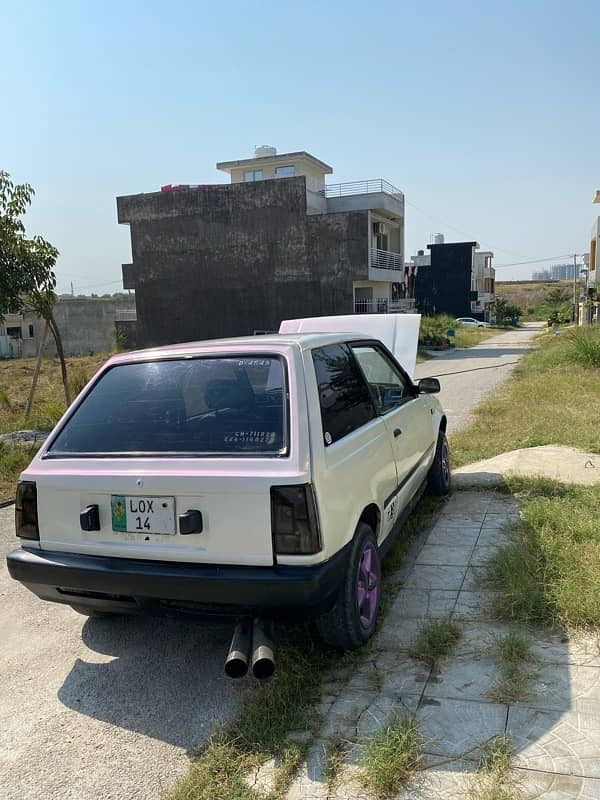 Daihatsu Charade 1985 3