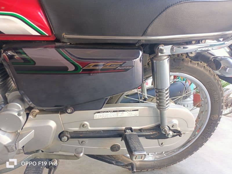 HONDA cg 125 self start 2023 model WhatsApp 03408001897 3