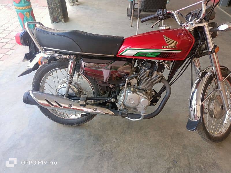 HONDA cg 125 self start 2023 model WhatsApp 03408001897 6