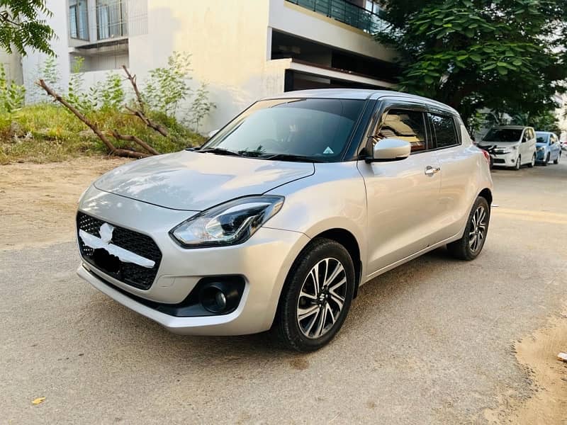 Suzuki Swift Glx cvt 2022 Model Full original Brand new condition 2