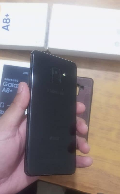 Samsung A8 + 4GB 64GB Dual Front Camera 4