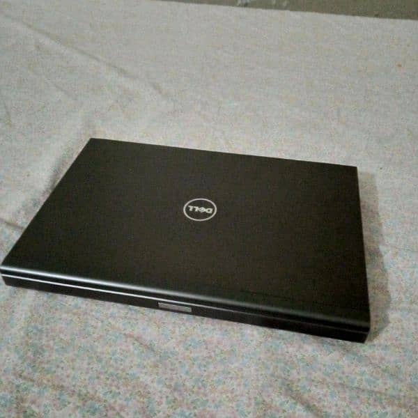 Dell precision M4800 cor i7 4th Gen 4810MQ CPU 2Gb GPU 8Gb Ram 256 SSD 1