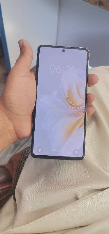 tecno camon 20 8/256gb full box no open rapir 10/9 condition 1