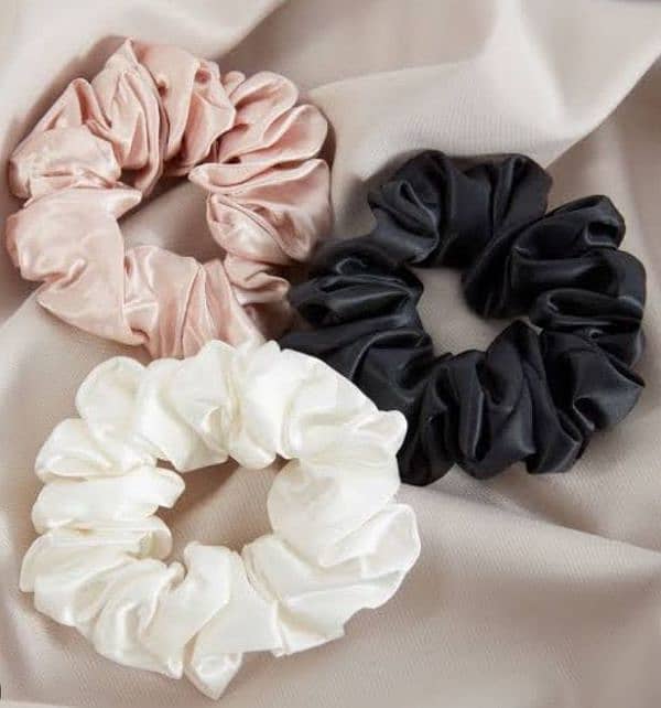 hair scrunchies 0