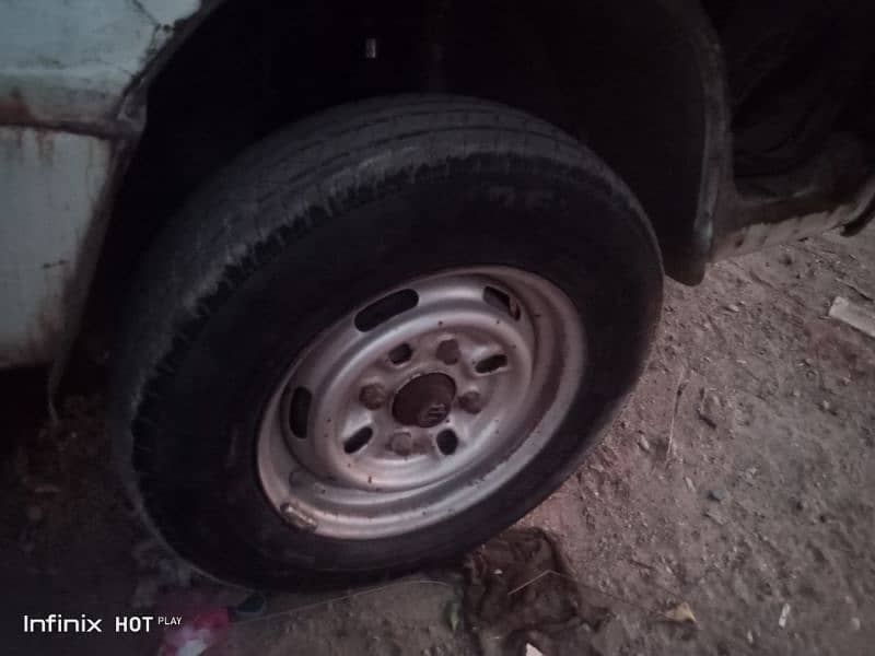 engine new bna hai tyre new battery new urgent sale 9