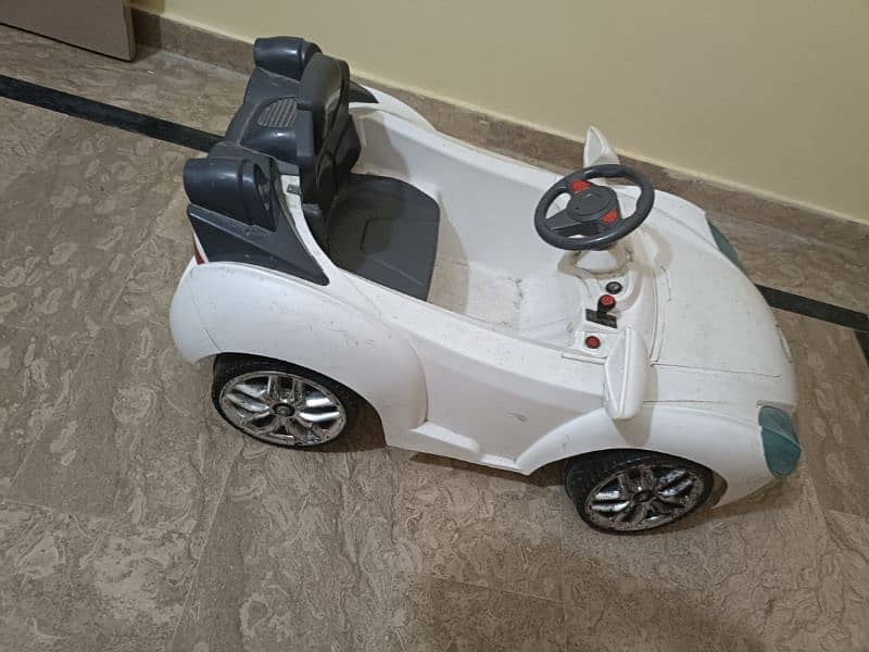 Kids car for sale. 2