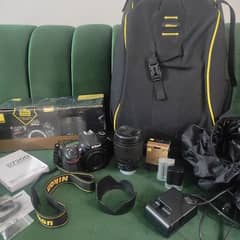 Nikon D7200 with accessories (price negotiable and read description)